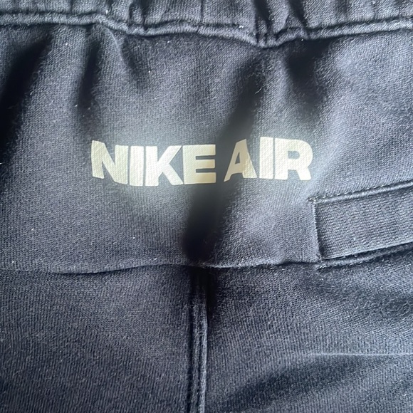 Black Nike Shorts size: Medium - Picture 4 of 6